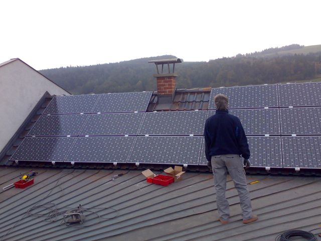 Photovoltaikanlage auf einem Falzblechdach