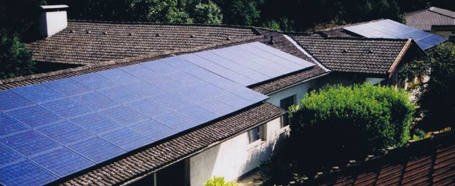 Photovoltaikanlage mit quadratischen Modulen